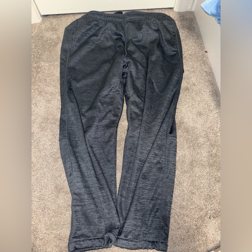 And 1 long pants